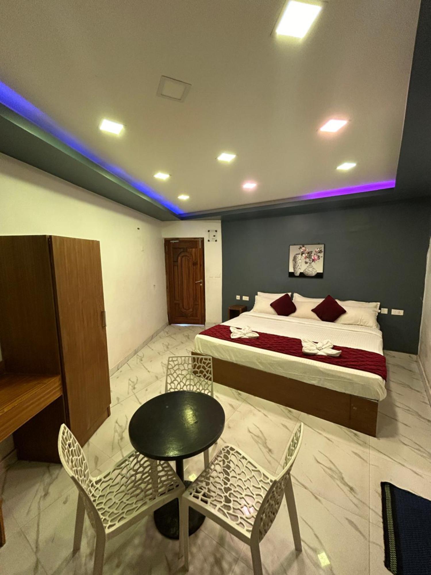The Elite Beachview Пондичерри Экстерьер фото