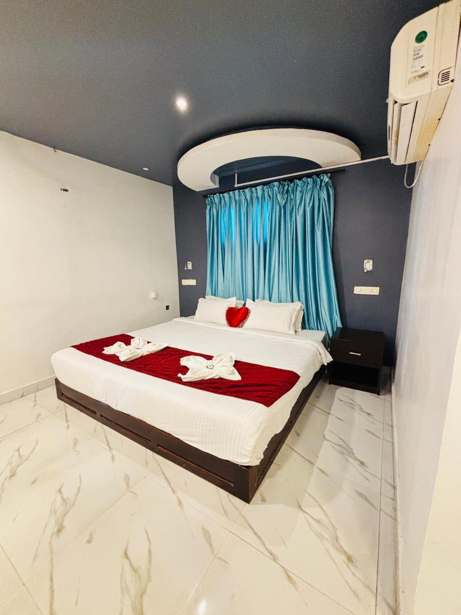 The Elite Beachview Пондичерри Экстерьер фото